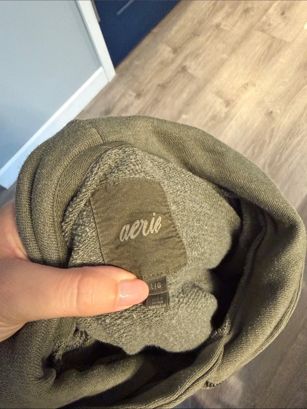 aerie Olive Hoodie Pullover ruched sides very cute - Picture 4 of 4